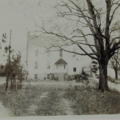 Old pic of house, unknown date